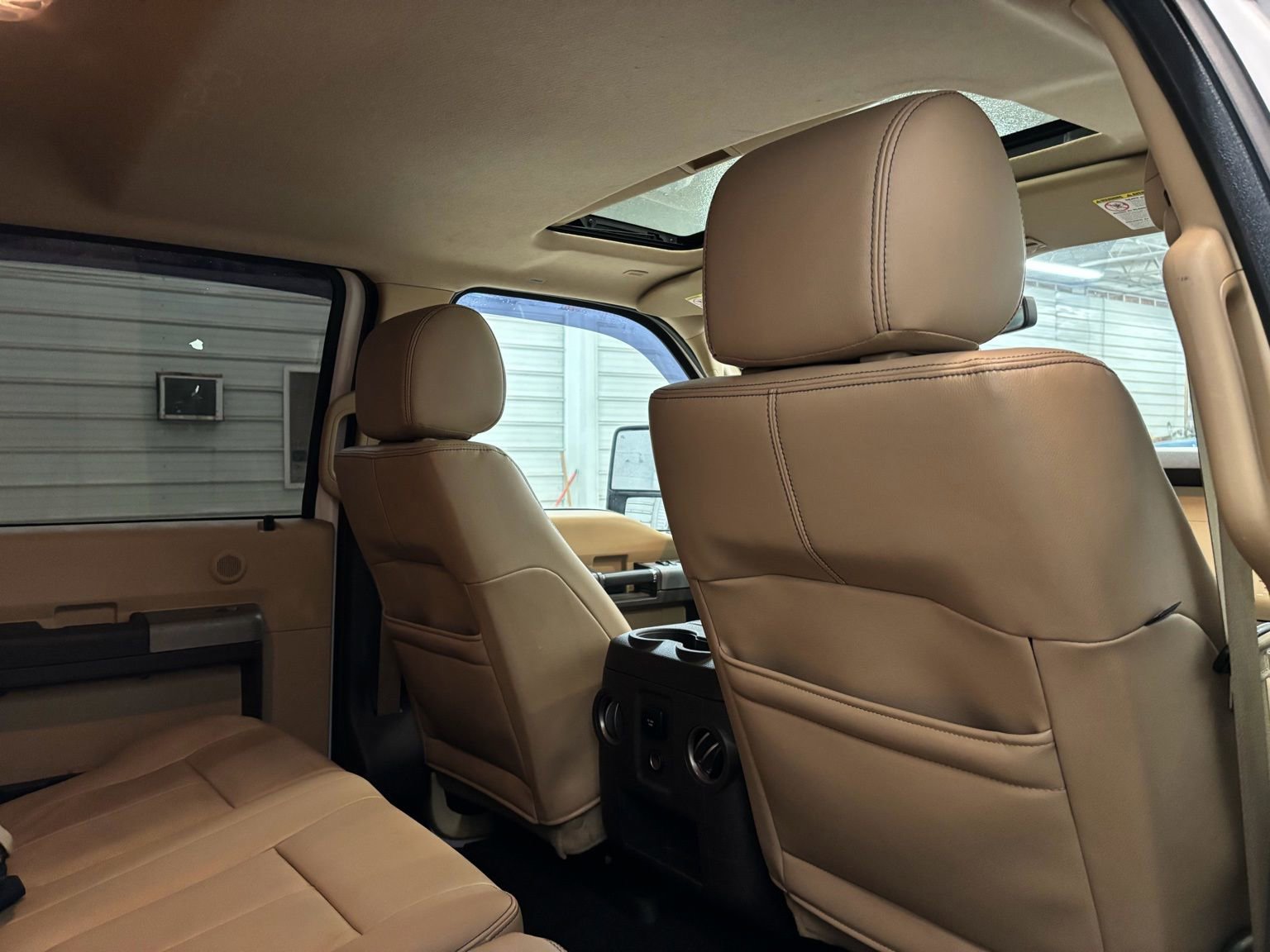 Used 2016 Ford F350 Lariat w/ Lariat Ultimate Package image 31