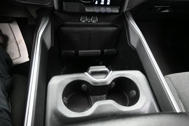 Used 2025 RAM 1500 Big Horn AWD/4WD image 11