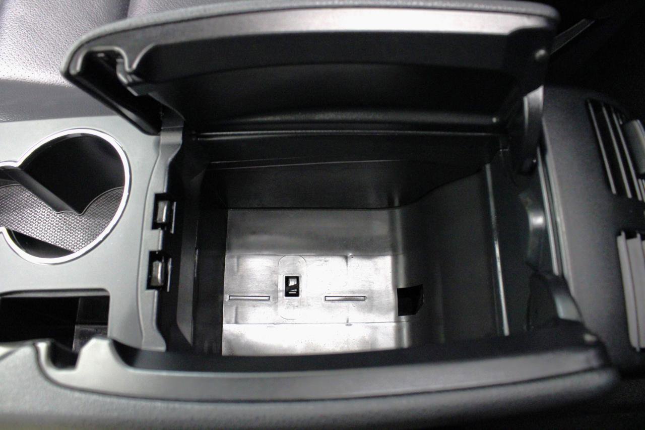 Used 2011 Mercedes-Benz C 300 Sedan image 69