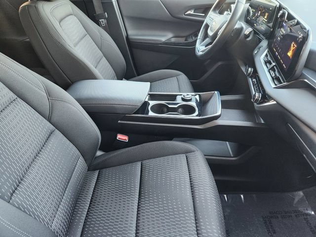 Used 2026 Chevrolet Equinox LT FWD image 19