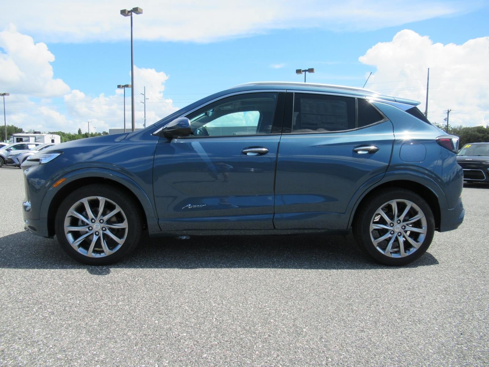 New 2026 Buick Encore GX Avenir w/ Avenir Technology Package FWD image 4