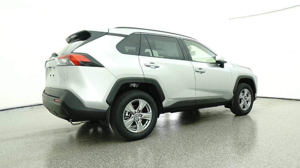 New 2025 Toyota RAV4 XLE AWD/4WD image 28
