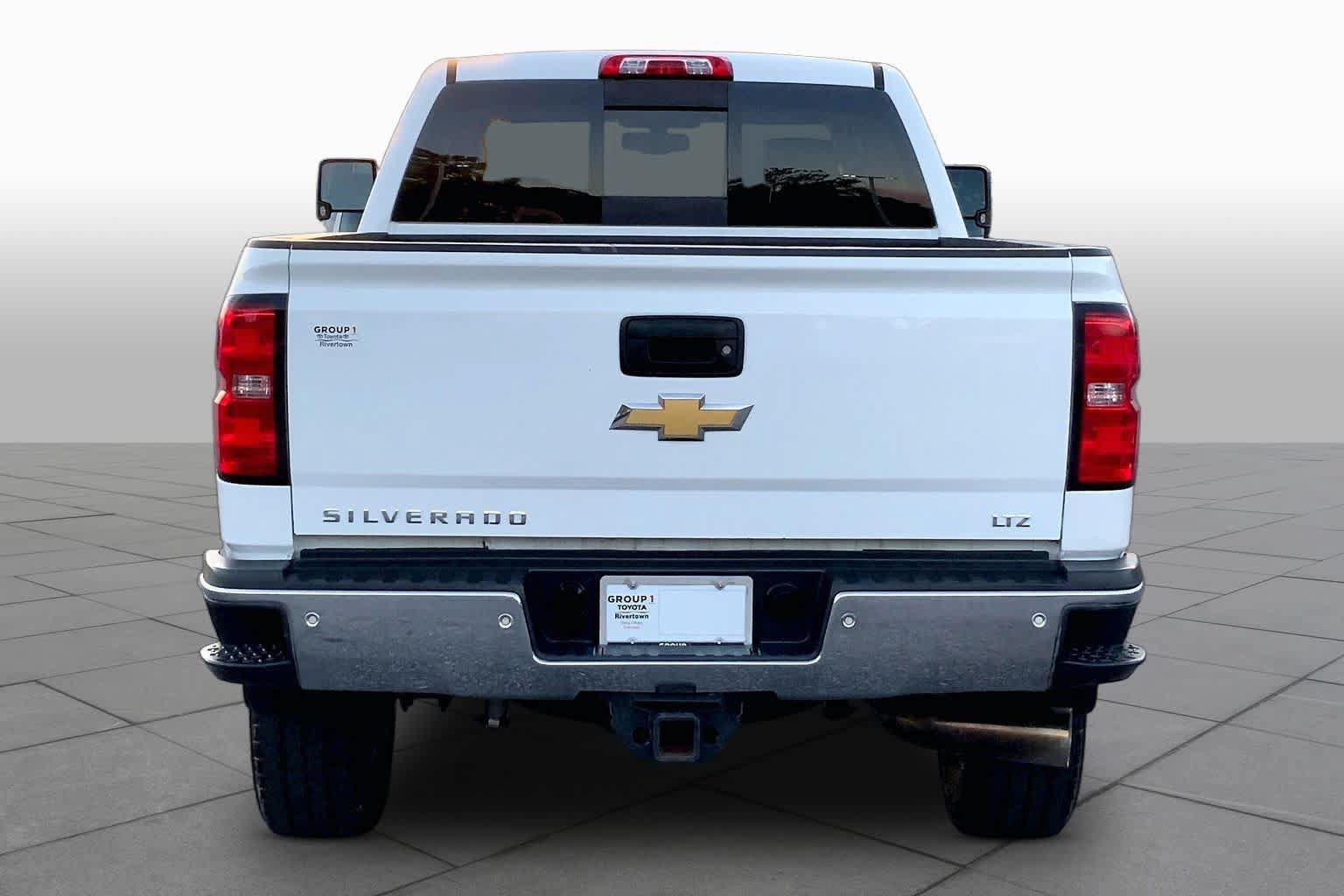 Used 2018 Chevrolet Silverado 2500 LTZ w/ Duramax Plus Package AWD/4WD image 5