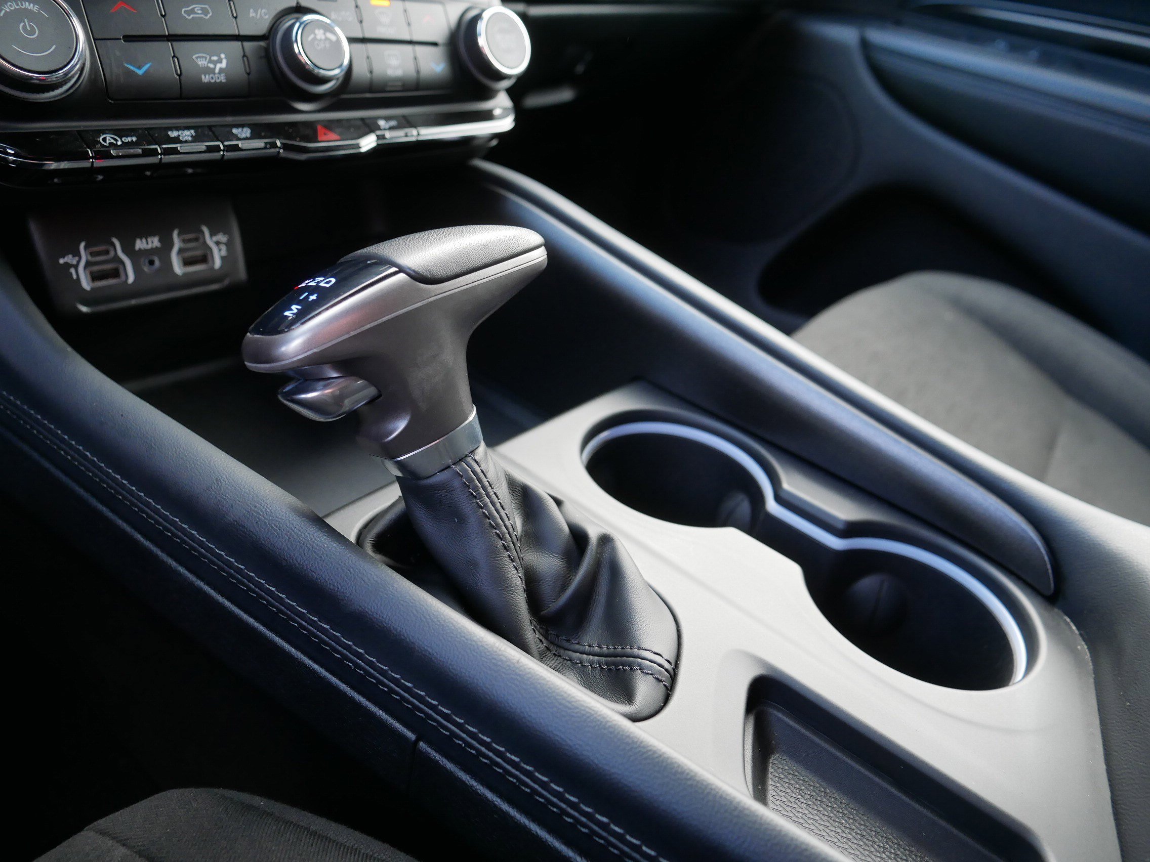 Certified 2024 Dodge Durango SXT image 24