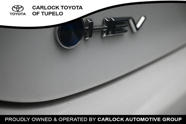 Used 2025 Toyota Camry SE FWD image 14