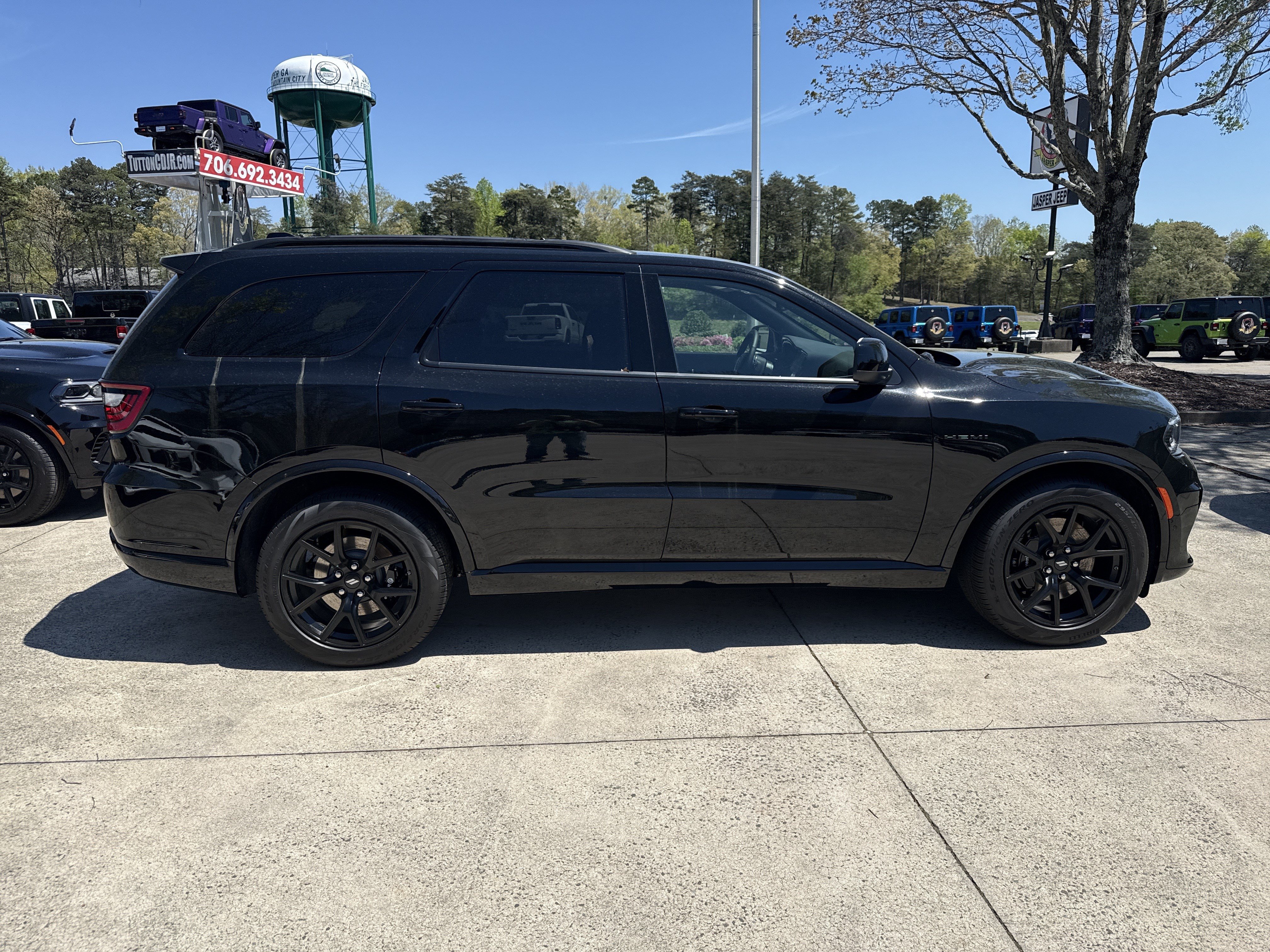 New 2026 Dodge Durango GT w/ Tow 'N Go Package AWD/4WD image 8
