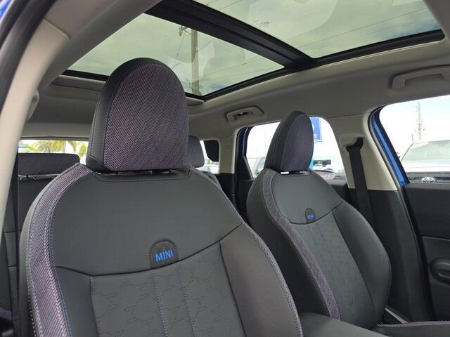 Used 2025 MINI Cooper Countryman S image 31