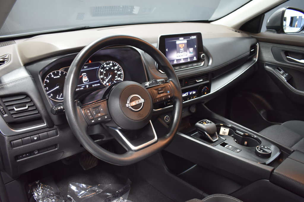 Certified 2023 Nissan Rogue SV AWD/4WD image 4