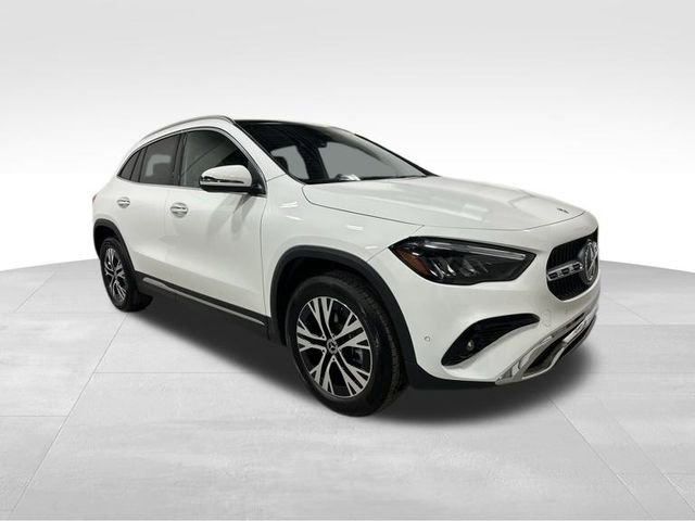 Certified 2025 Mercedes-Benz GLA 250 4MATIC image 2