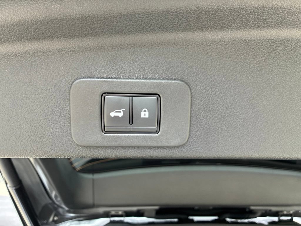 Certified 2025 Nissan Murano SL w/ Cargo Package AWD/4WD image 15