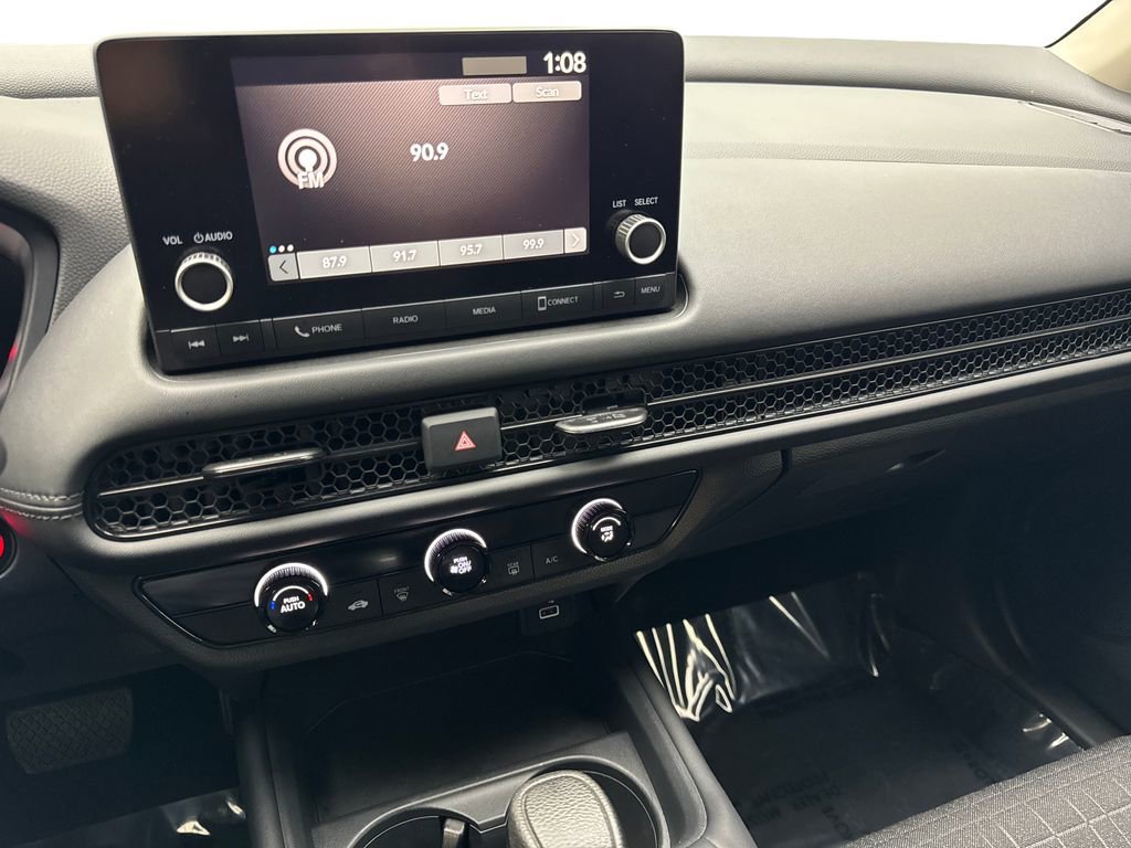 Used 2025 Honda HR-V LX image 59