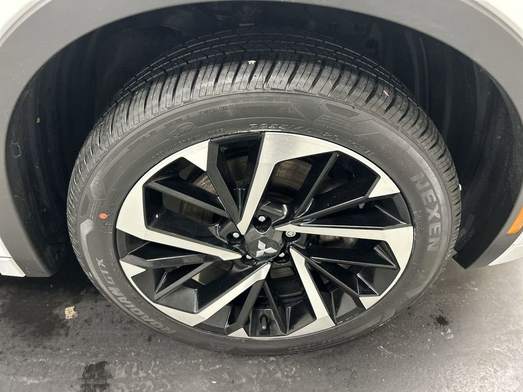 Used 2022 Mitsubishi Outlander SEL AWD/4WD image 8