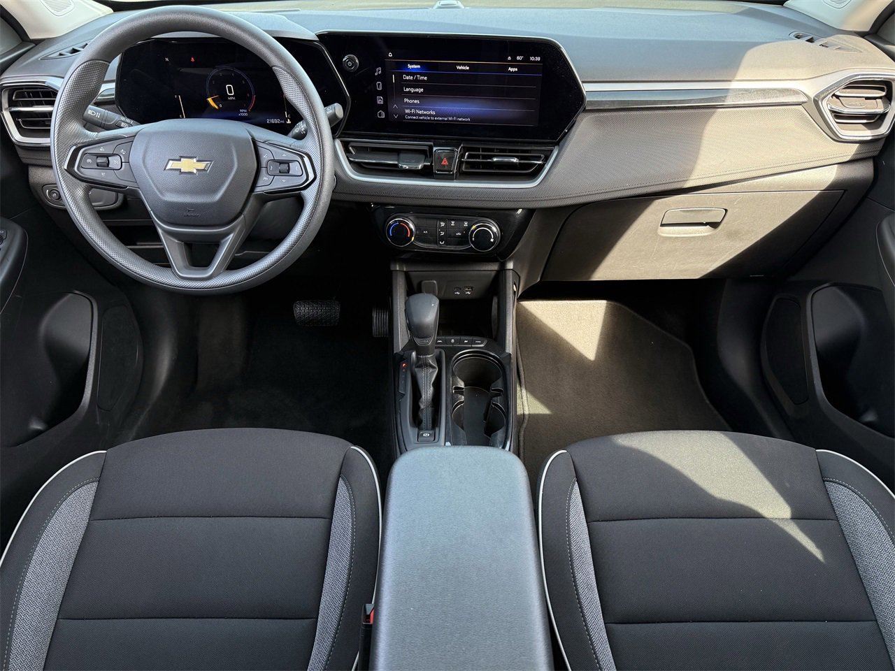 Used 2025 Chevrolet TrailBlazer LT image 10