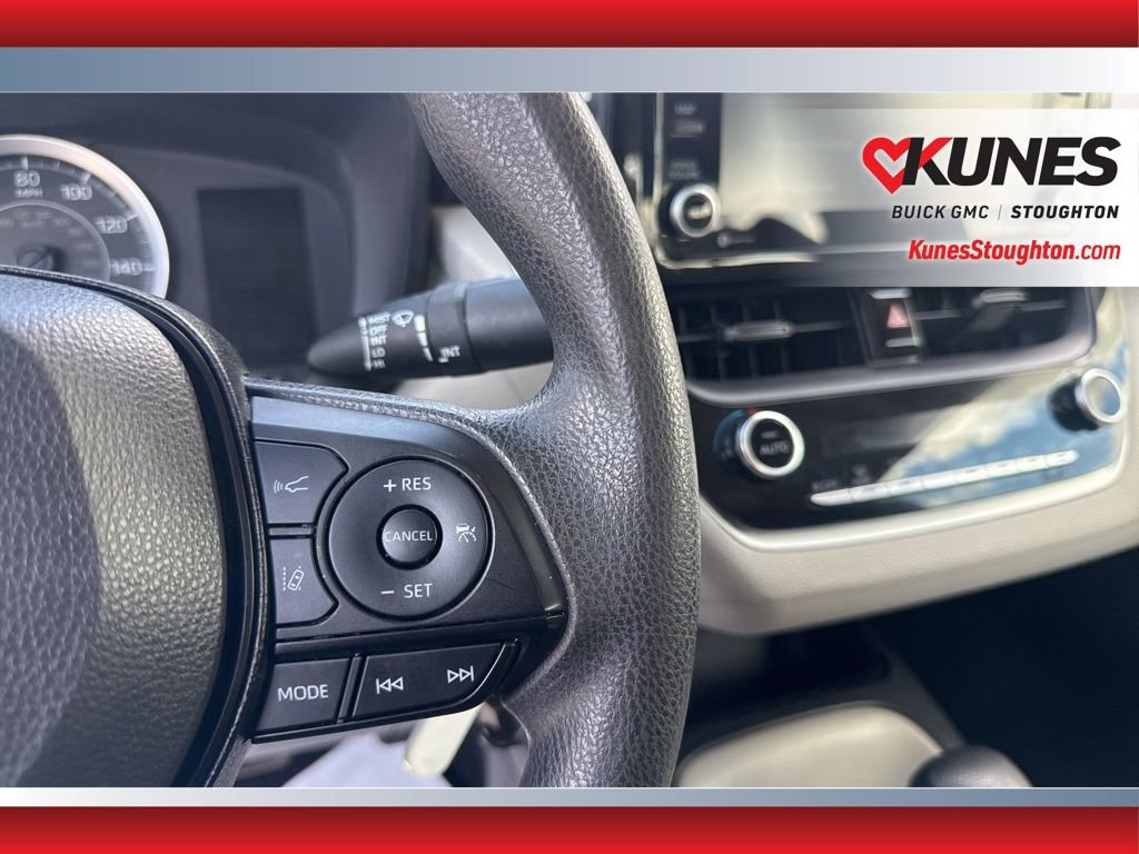 Used 2022 Toyota Corolla LE FWD image 26