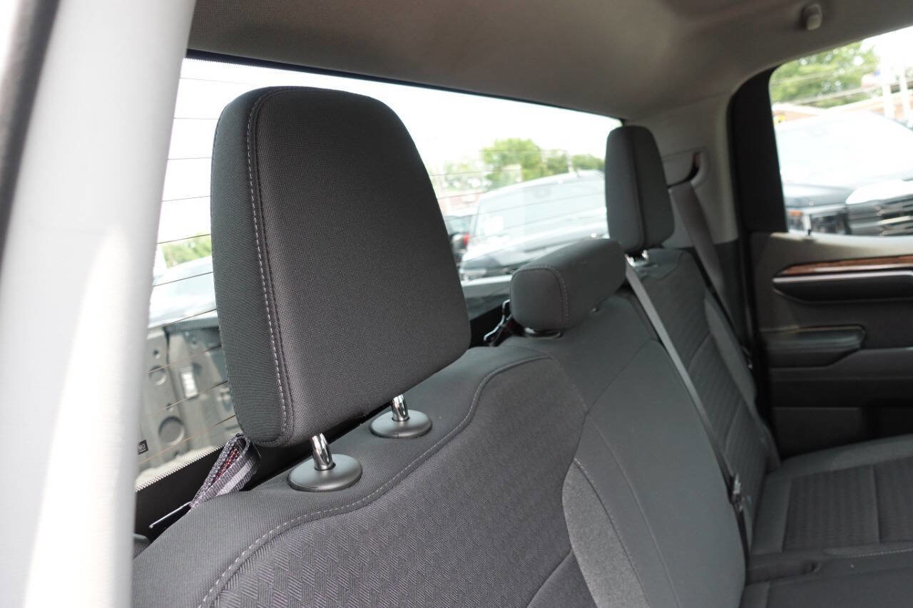 Used 2023 GMC Sierra 1500 Elevation image 31