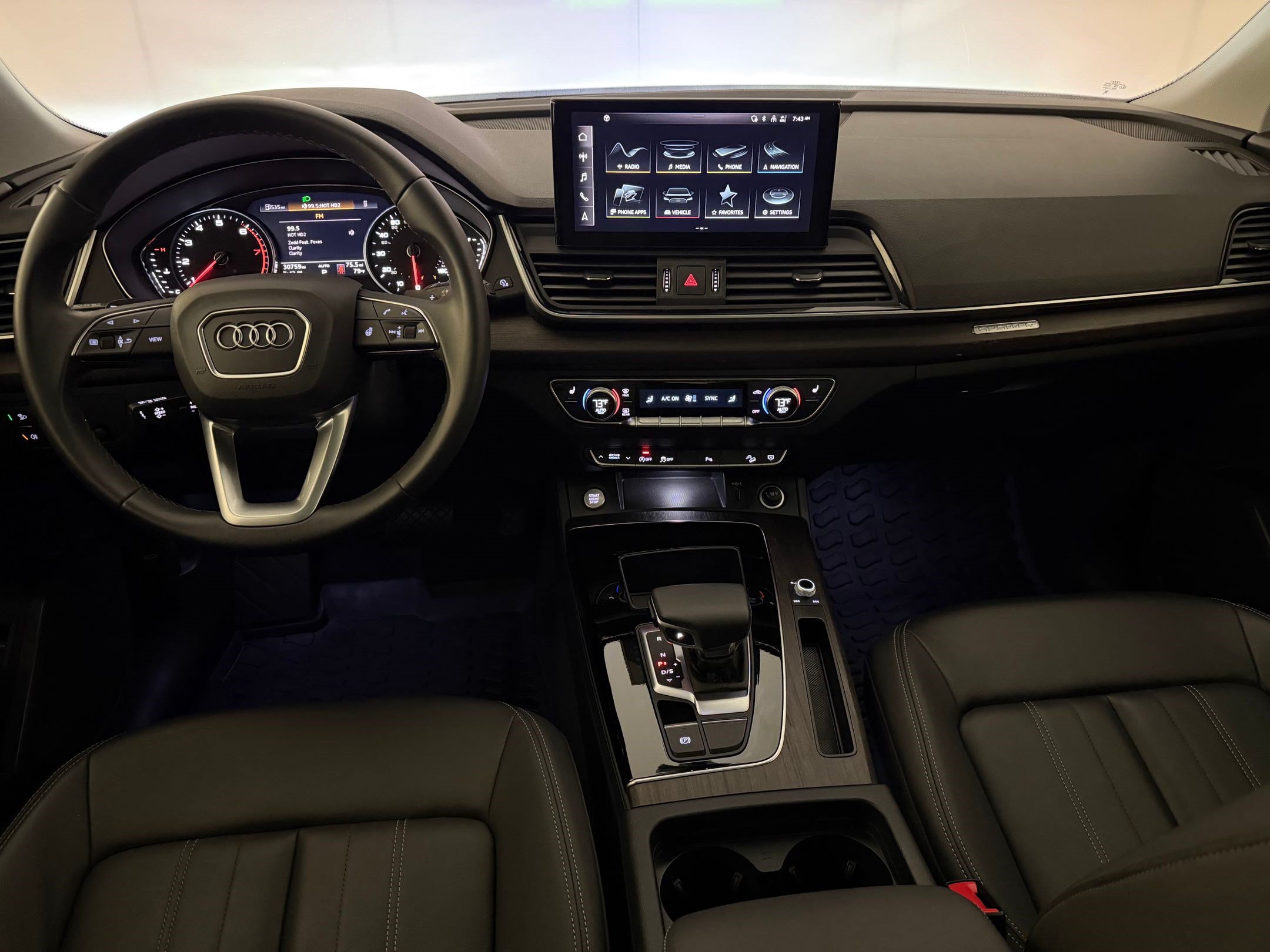 Used 2024 Audi Q5 2.0T Premium AWD/4WD image 16