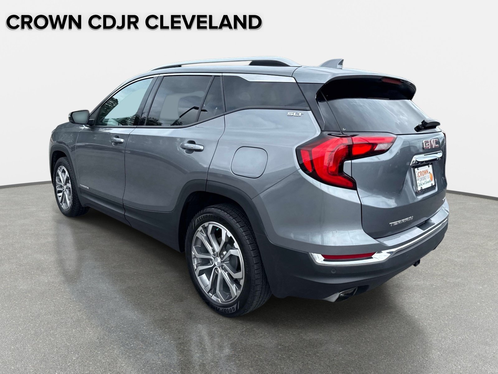 Used 2020 GMC Terrain SLT w/ Preferred Package AWD/4WD image 6