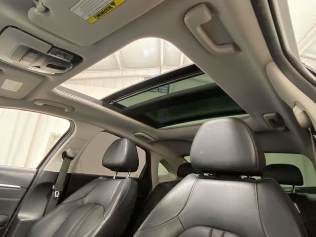 Used 2022 Hyundai Sonata Limited image 9