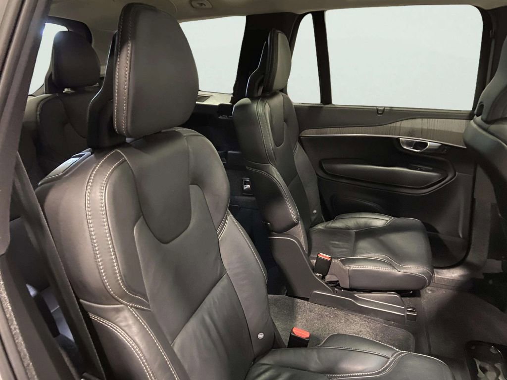 Used 2023 Volvo XC90 B6 Ultimate image 25