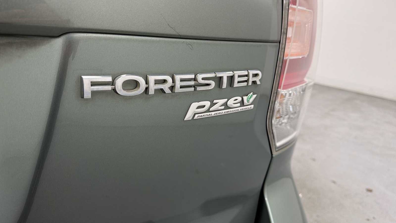 Used 2017 Subaru Forester 2.5i Premium w/ Popular Package #1A image 28