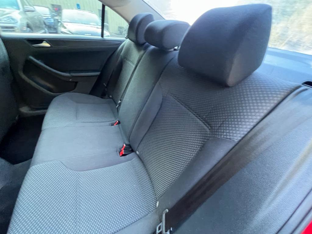 Used 2013 Volkswagen Jetta Sedan image 14