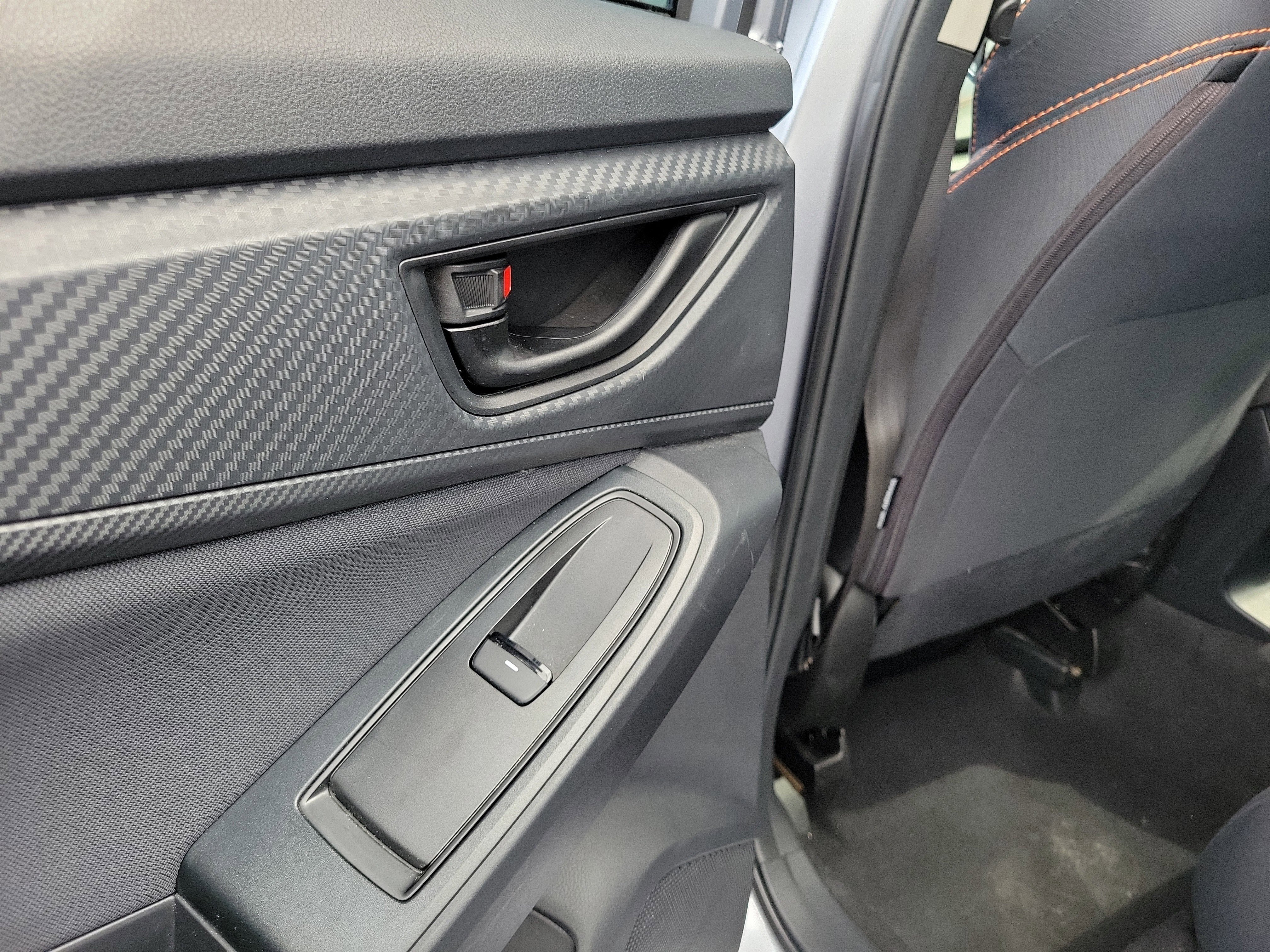 Used 2021 Subaru Crosstrek 2.0i Premium w/ Moonroof Package image 13