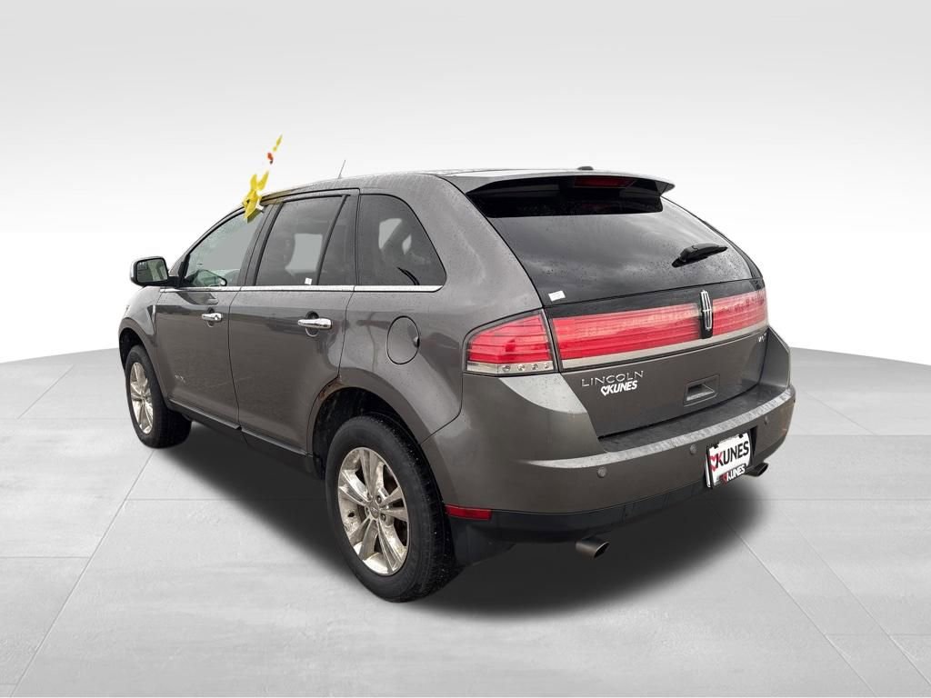 Used 2010 Lincoln MKX 2WD image 7