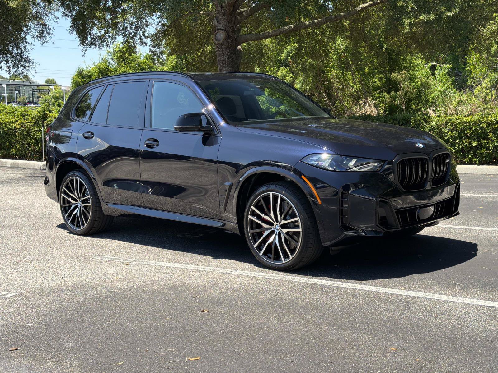 New 2026 BMW X5 M60i w/ Executive Package AWD/4WD image 2
