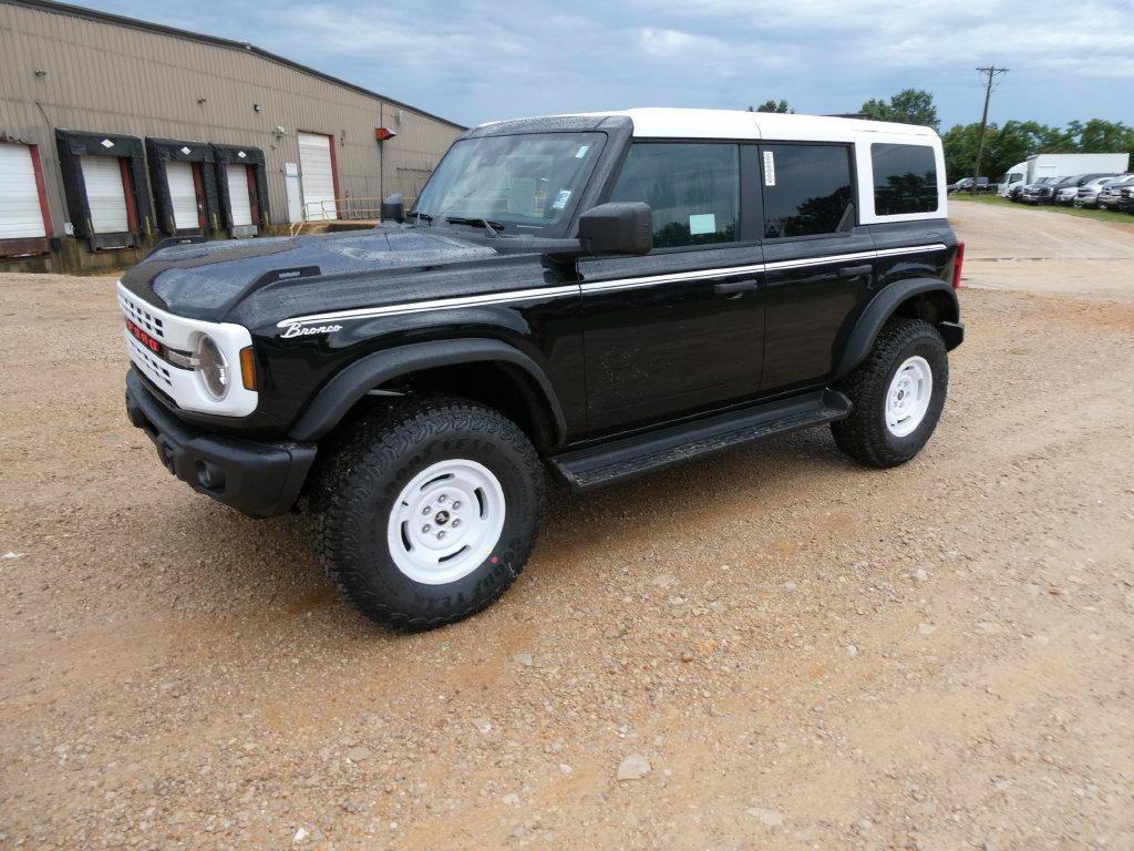 New 2026 Ford Bronco Heritage Edition AWD/4WD image 9