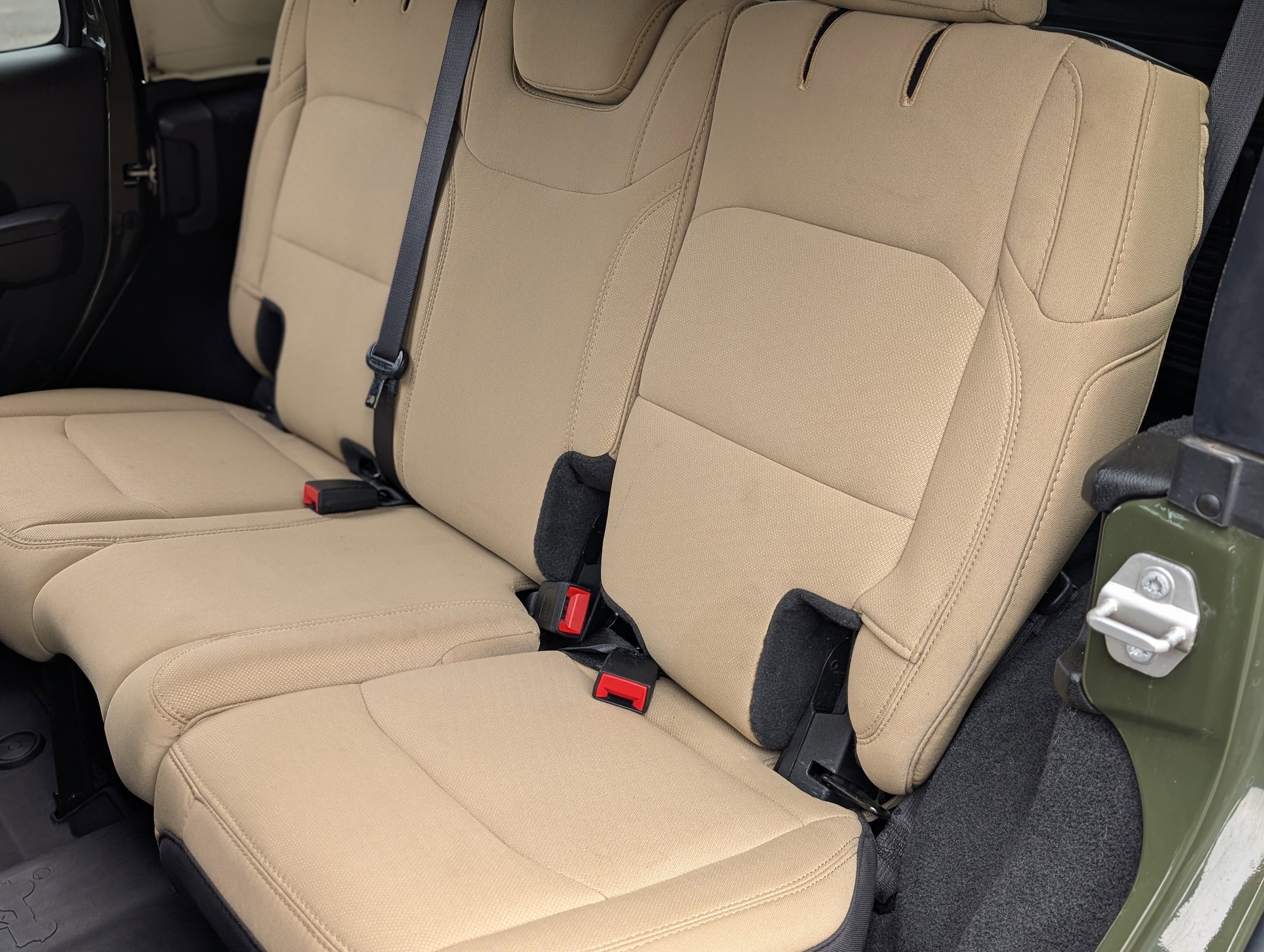 Used 2023 Jeep Wrangler Unlimited Sport image 17