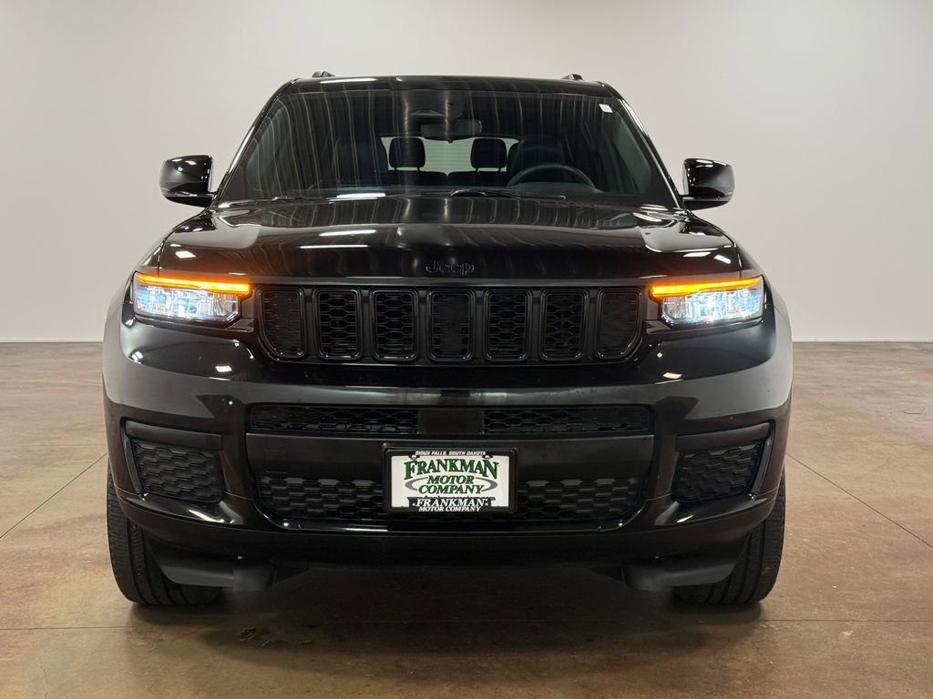 Used 2023 Jeep Grand Cherokee L Laredo AWD/4WD image 30