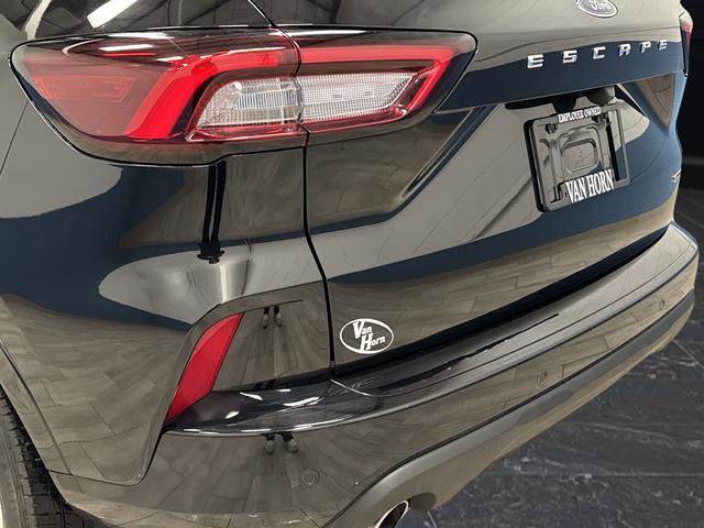 Used 2024 Ford Escape ST-Line Elite image 33