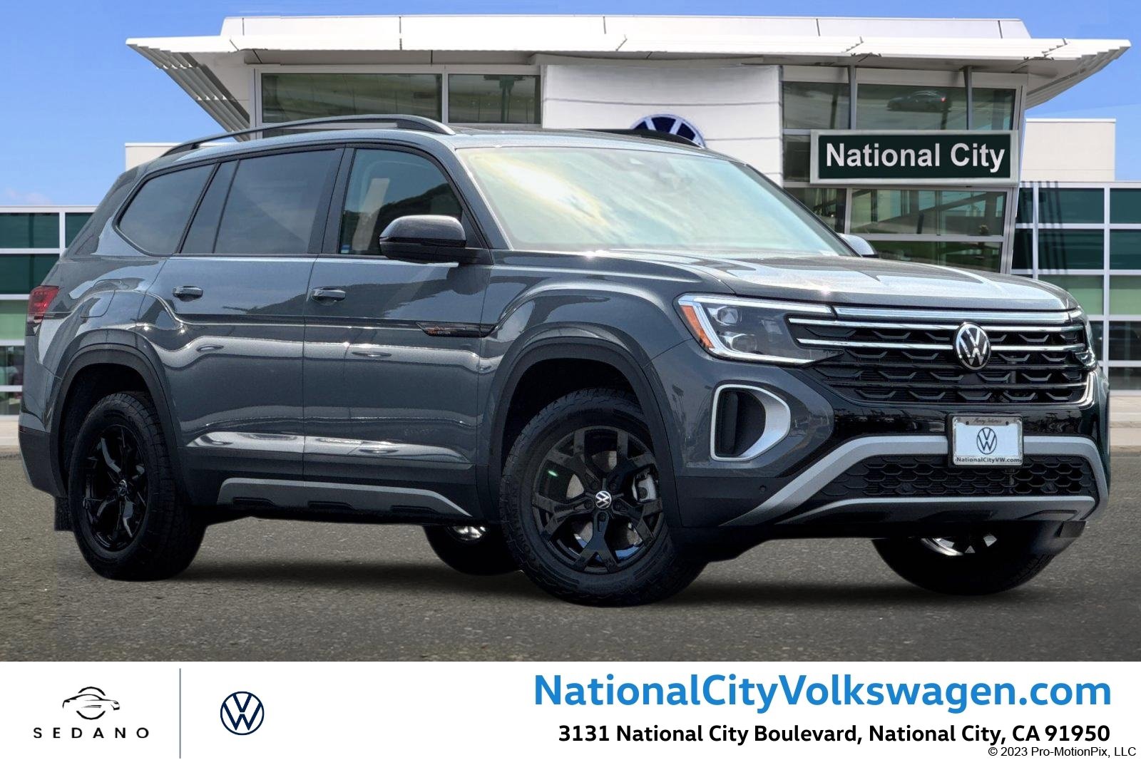 New 2025 Volkswagen Atlas Peak Edition SE