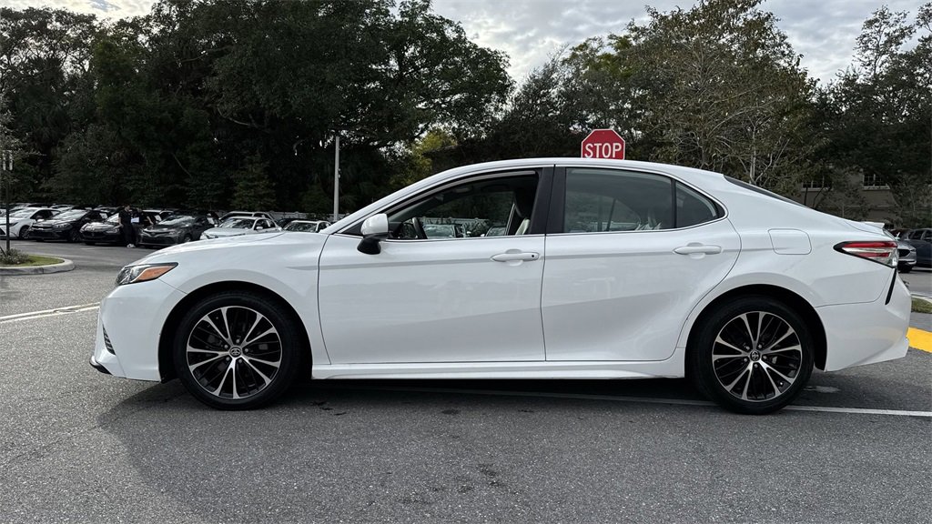 Used 2020 Toyota Camry SE image 28