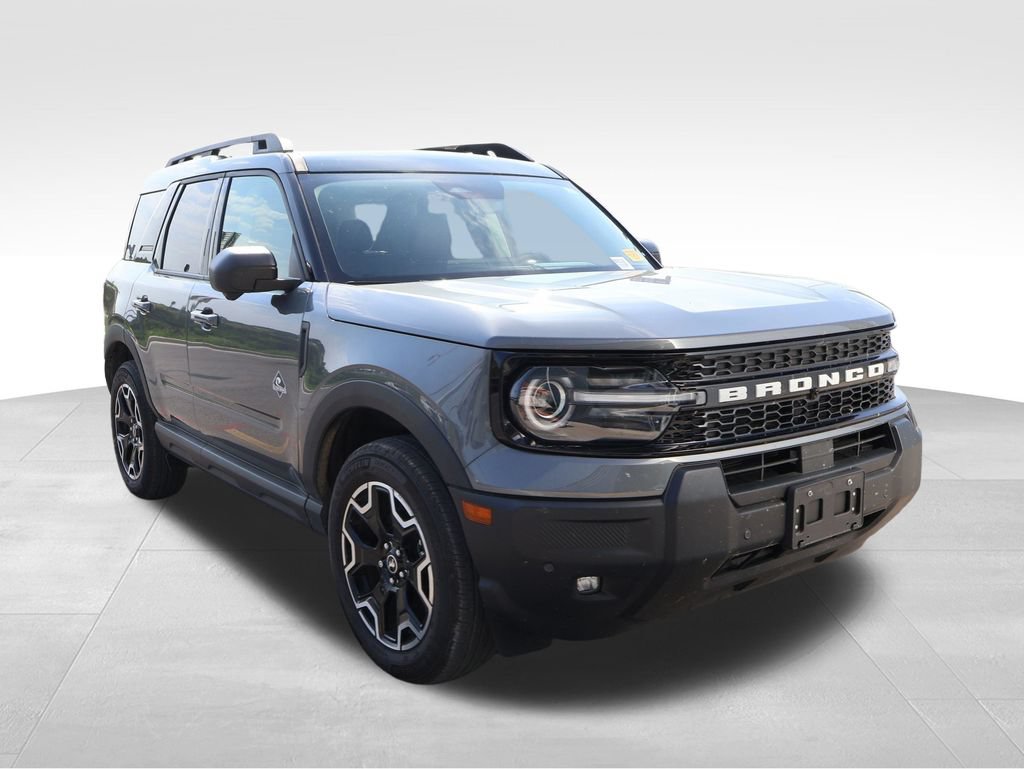 Used 2025 Ford Bronco Sport Outer Banks w/ Outer Banks Tech Package+ AWD/4WD image 12