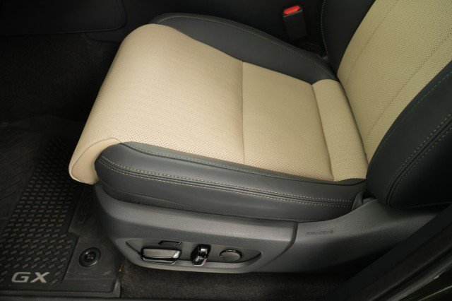 Used 2026 Lexus GX 550 Overtrail+ image 41