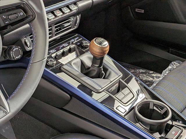 New 2026 Porsche 911 Carrera T image 21