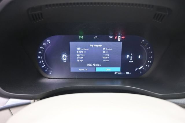 Used 2023 Volvo XC60 B5 Core w/ Climate Package FWD image 10