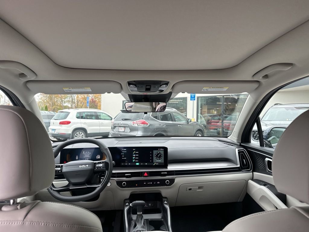 New 2026 Kia Sorento S w/ S Panoramic Sunroof Package image 24