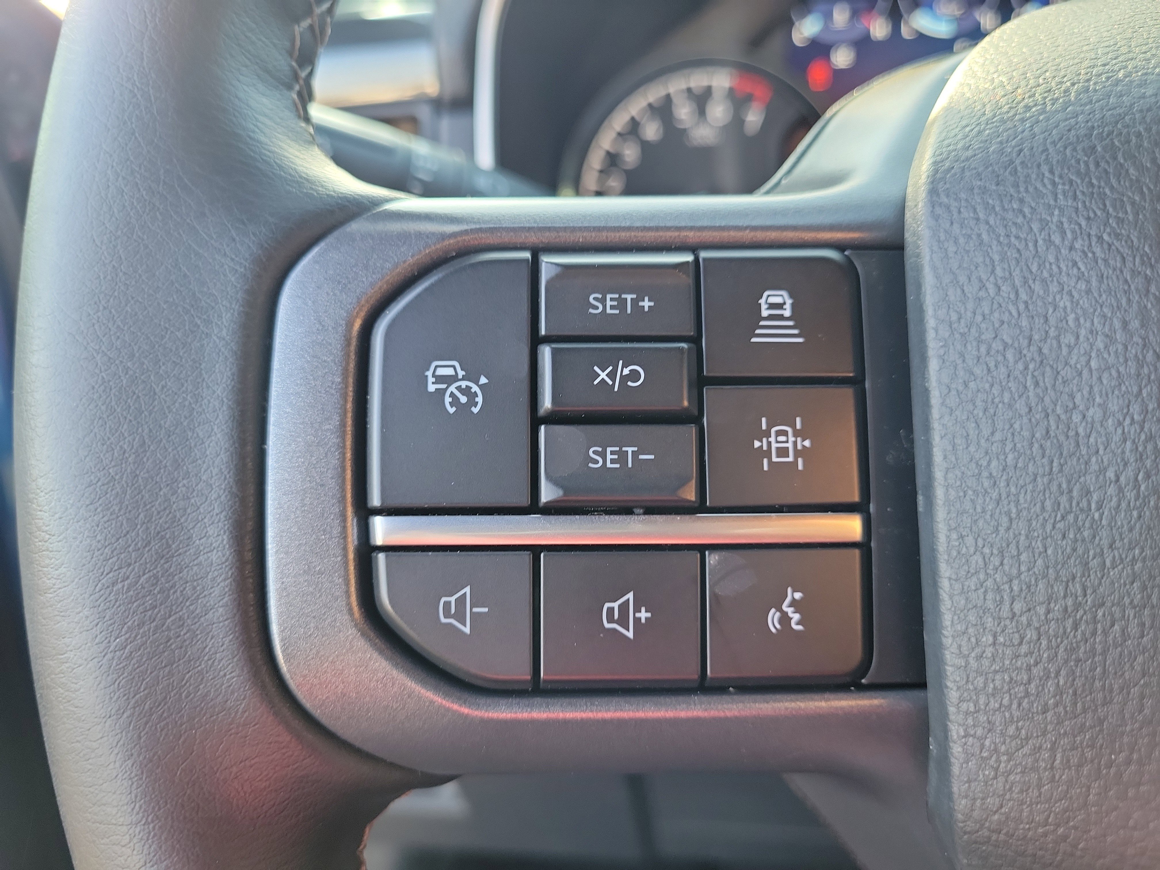 Used 2023 Ford F150 XLT w/ Equipment Group 302A High image 27