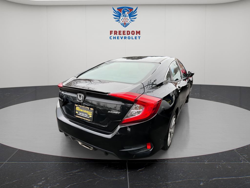 Used 2019 Honda Civic Sport image 7