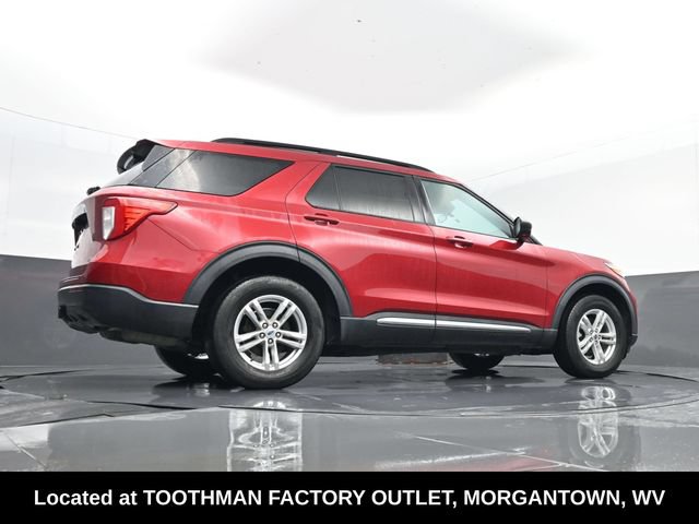 Used 2022 Ford Explorer XLT w/ Class IV Trailer Tow Package AWD/4WD image 26