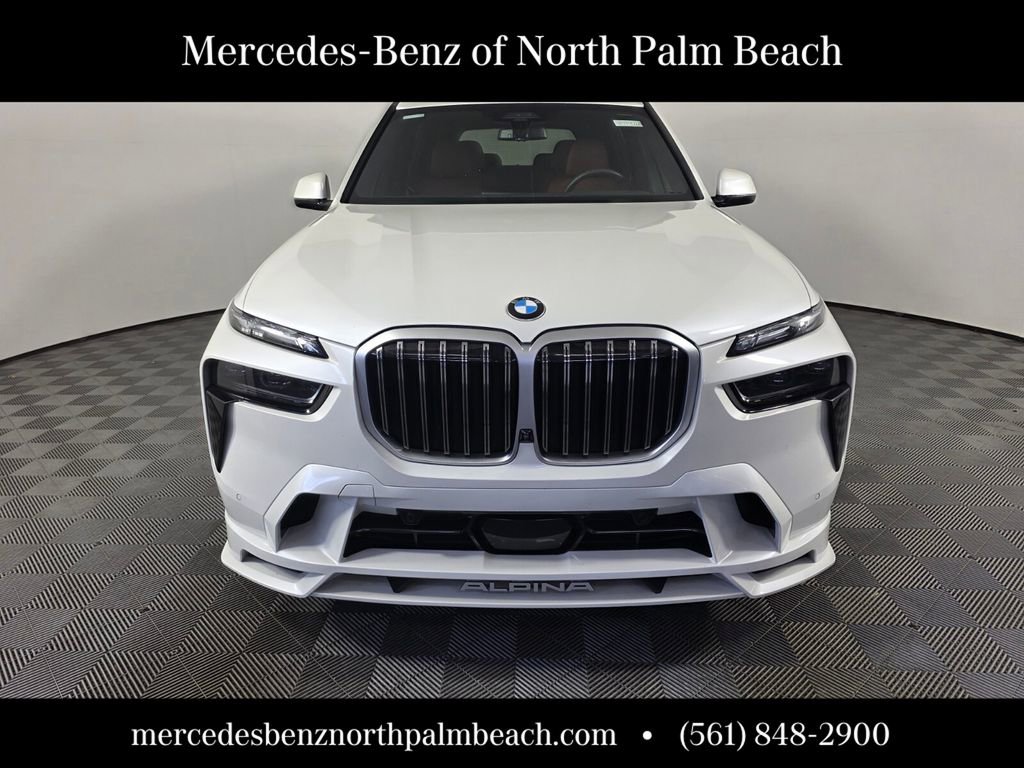 Used 2025 BMW ALPINA XB7 AWD/4WD image 2