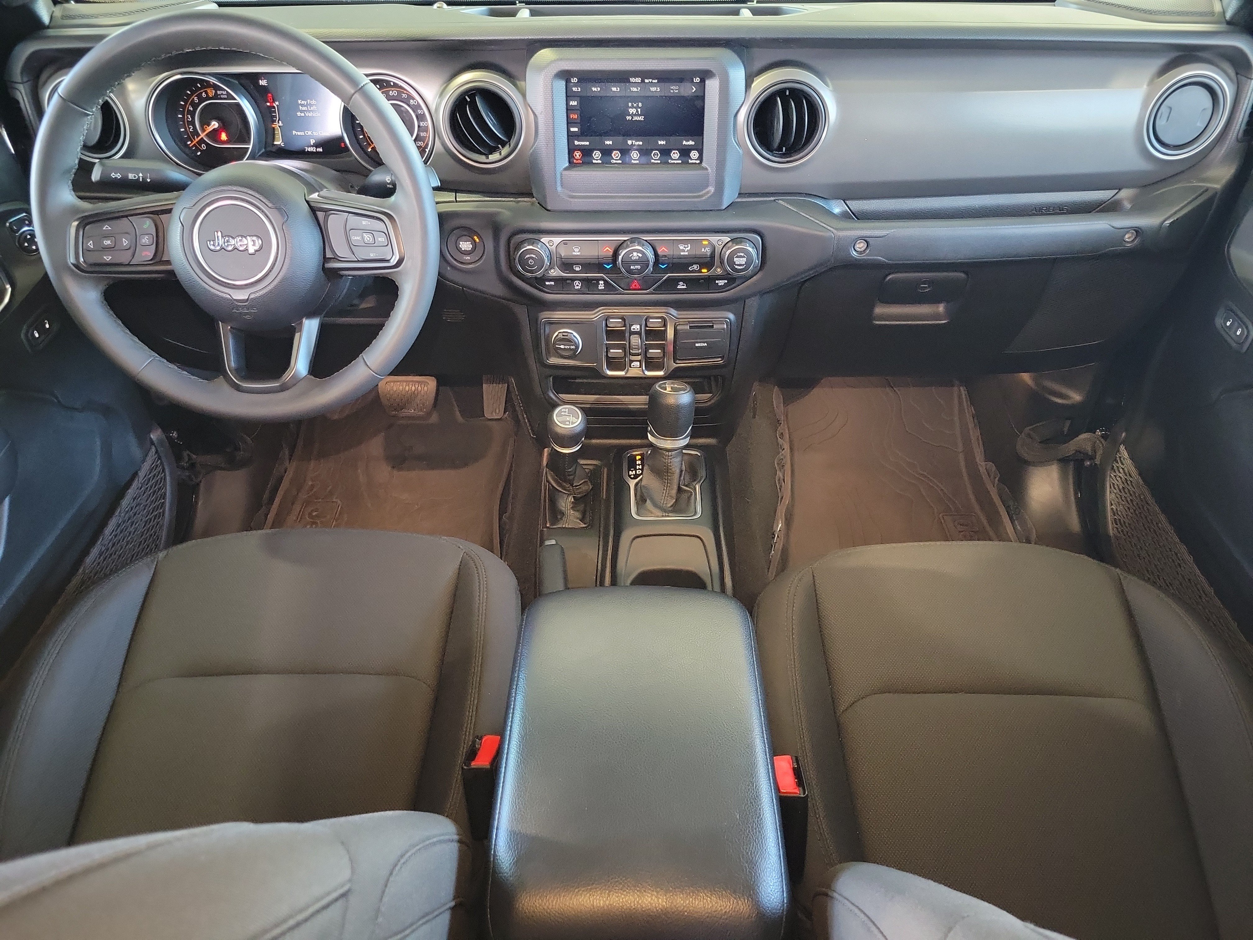 Certified 2023 Jeep Gladiator Sport AWD/4WD image 13