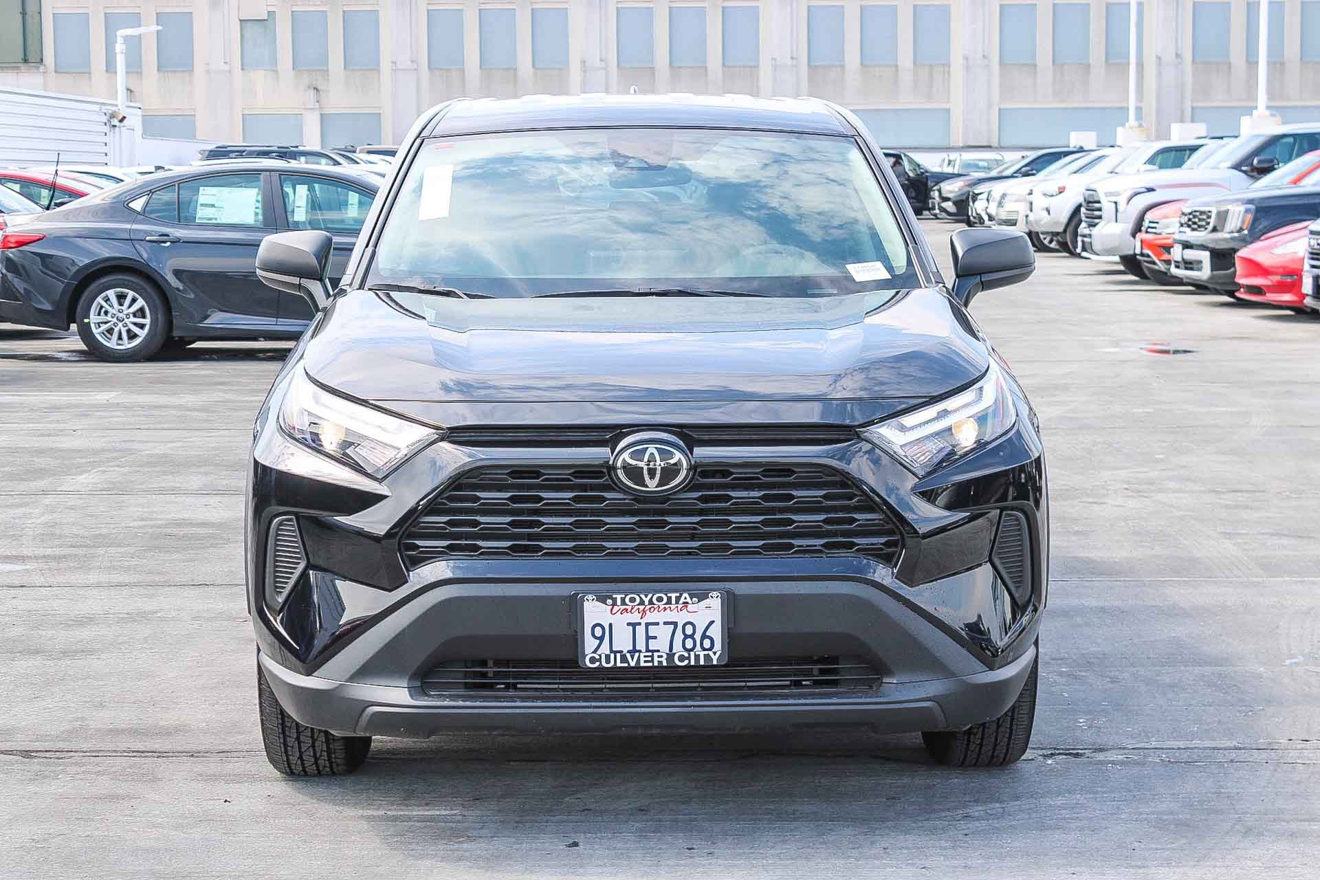 Used 2024 Toyota RAV4 LE image 2