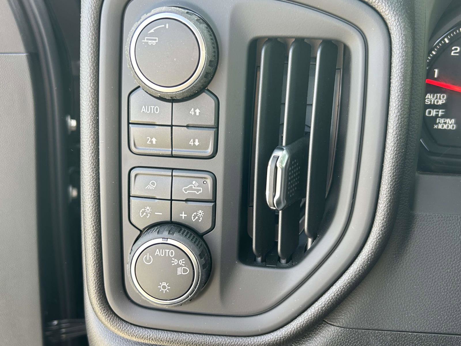 New 2026 Chevrolet Silverado 1500 W/T w/ WT Value Package image 20