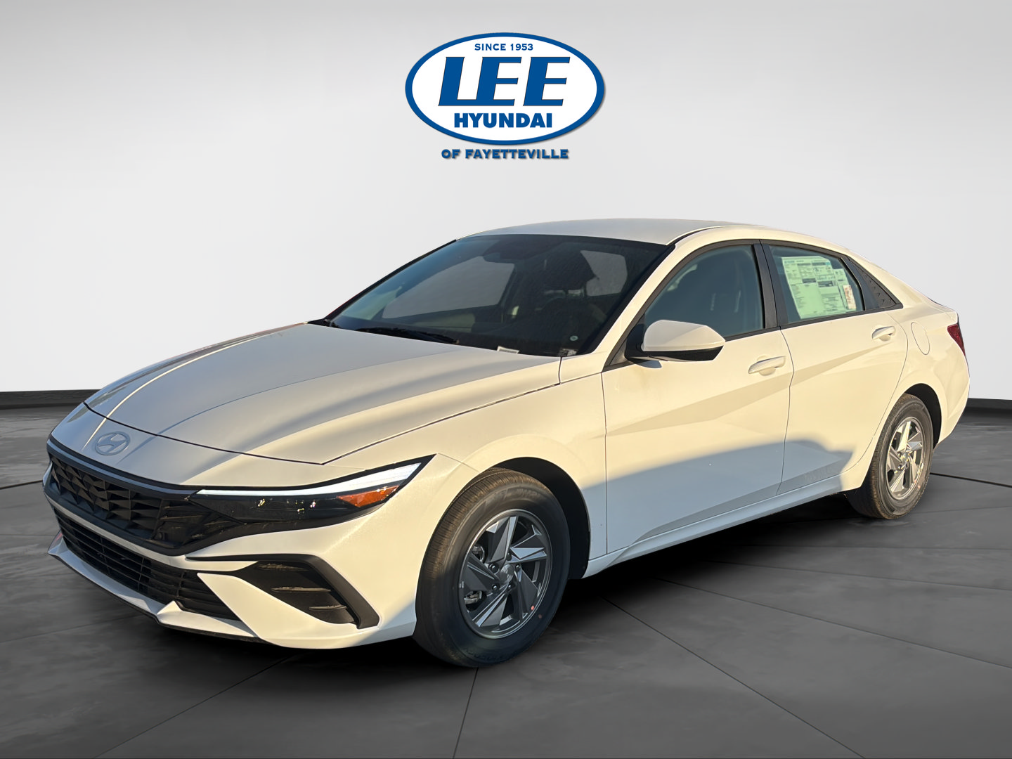 Certified 2026 Hyundai Elantra SE FWD image 7