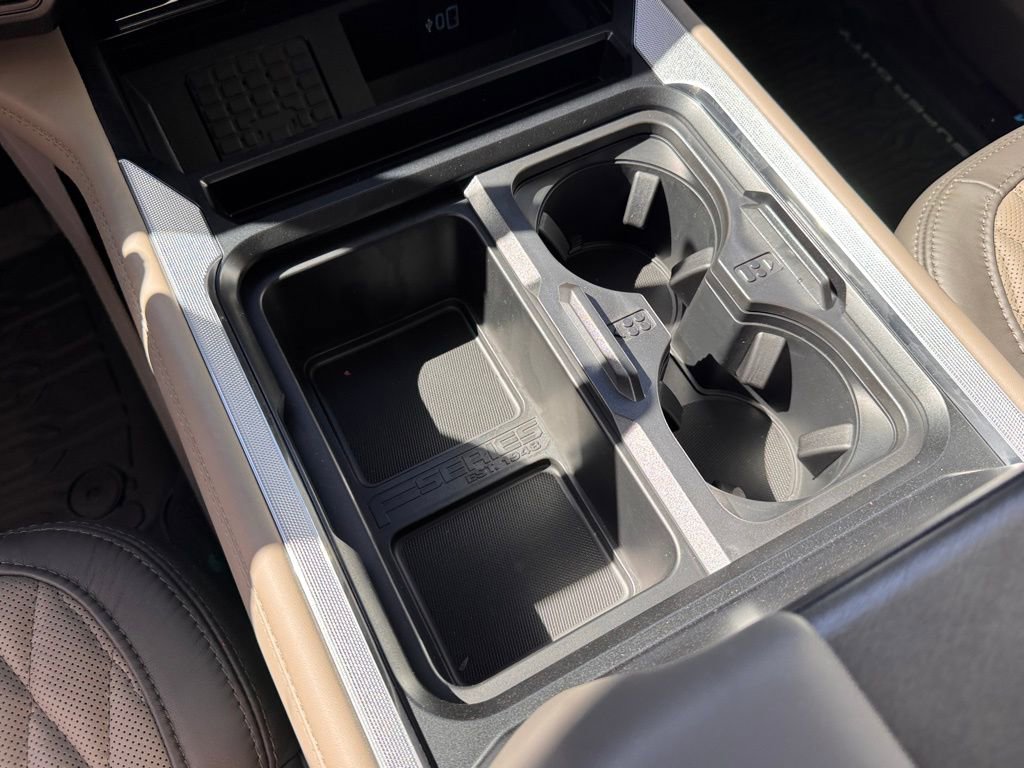 New 2026 Ford F450 Platinum w/ Platinum Plus Package image 22