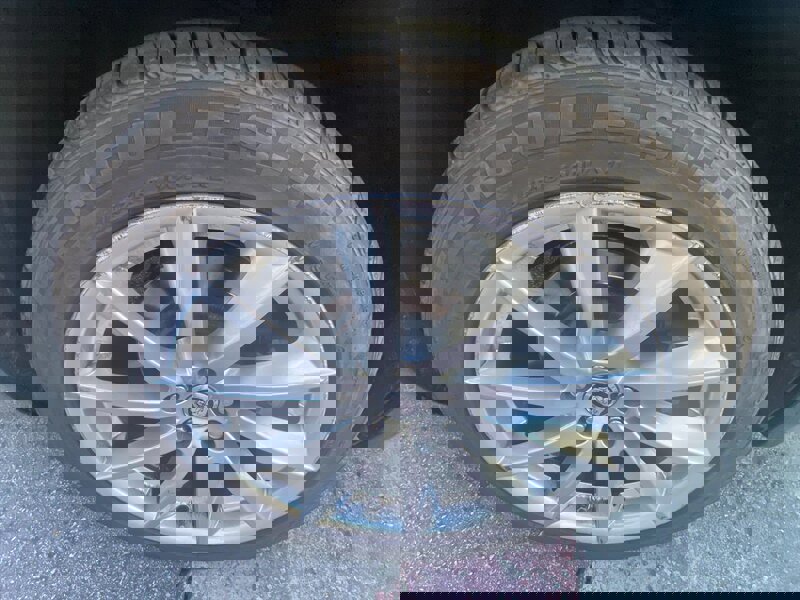 Used 2010 Jaguar XF Luxury image 46