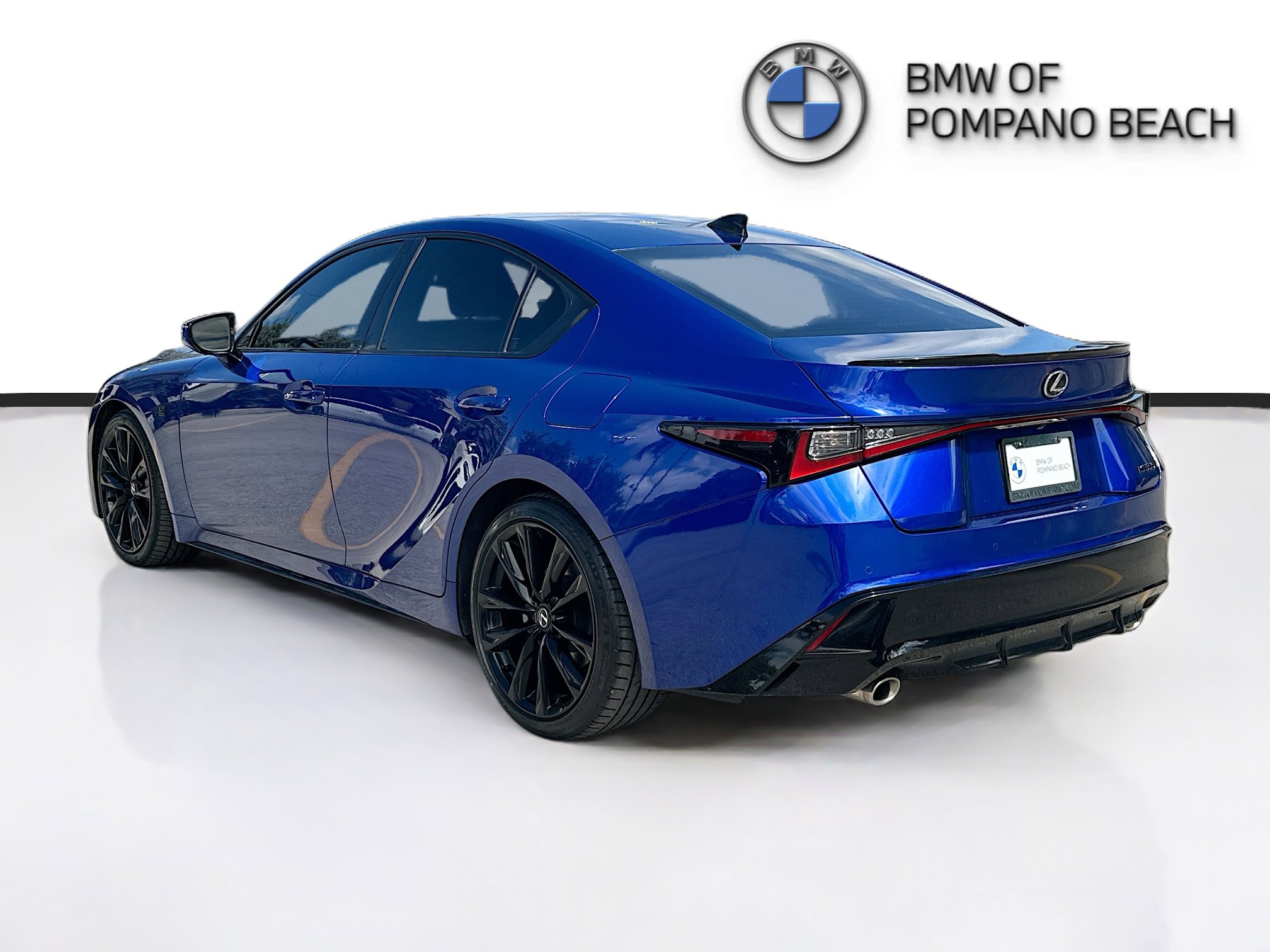 Used 2023 Lexus IS 350 F Sport w/ Navigation Package image 5